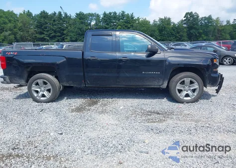 2018 Chevrolet Silverado 1500 Custom z USA, uszkodzony, nr VIN 1GCVKPEC5JZ376735
